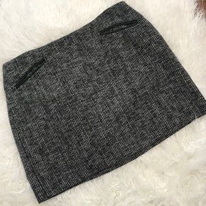 Banana Republic mini skirt
